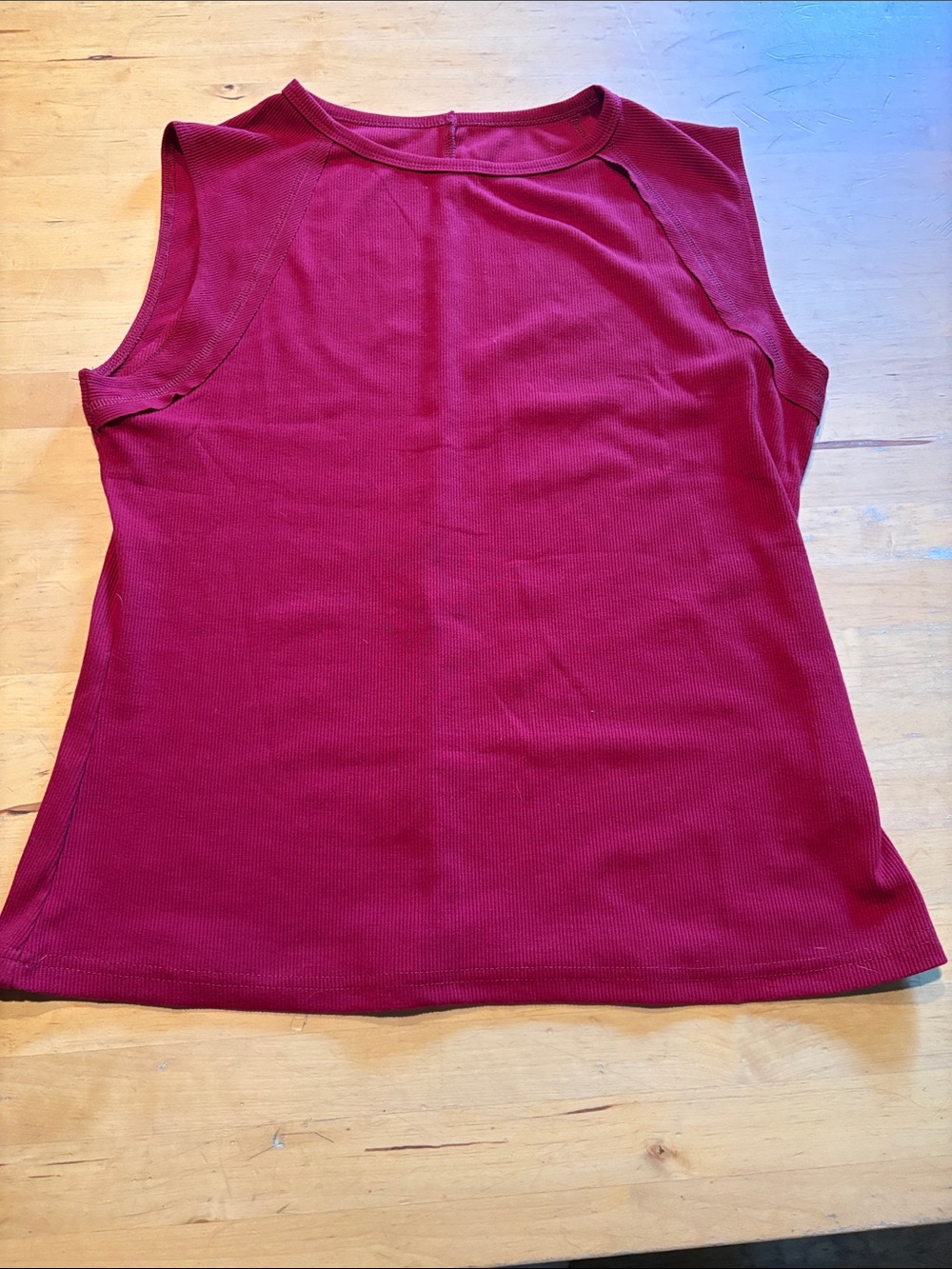 Sleeveless Ribbed Tank Top in Wine Red